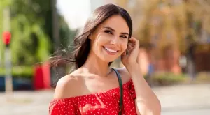 Най-силните жени са като феникс - те винаги се издигат от пепелта   