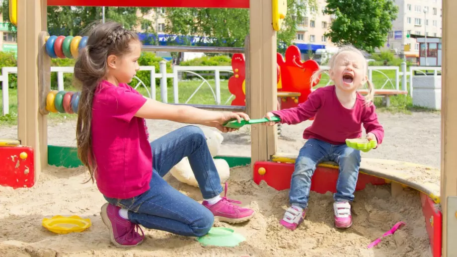 Хиляди деца отново не са приети в детски градини и ясли в София