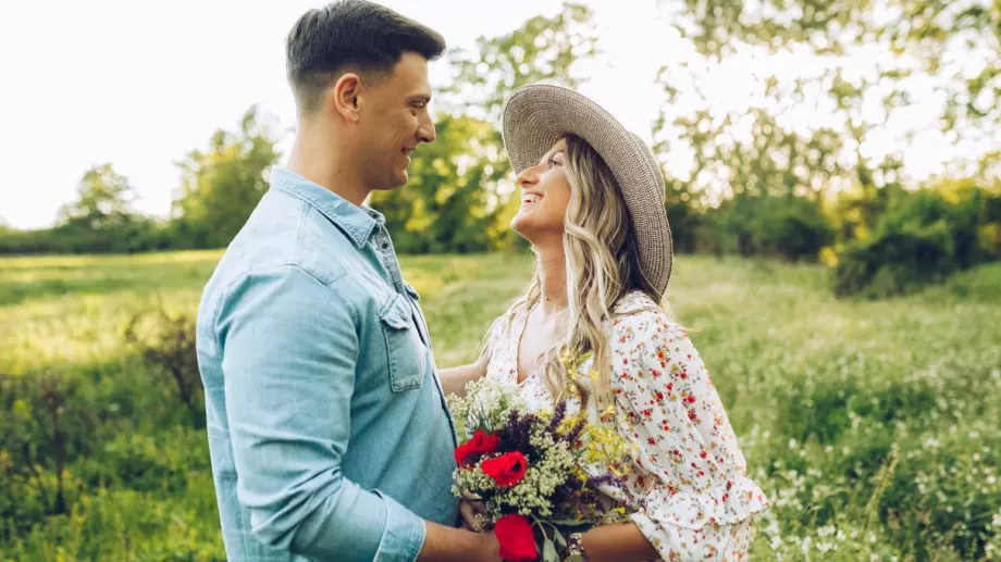 Зодиите, които ще открият любовта през юни