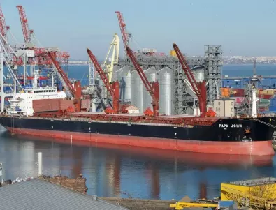 Военни експерти: Корабите с украинско зърно ще бъдат разкъсани от мини в морето