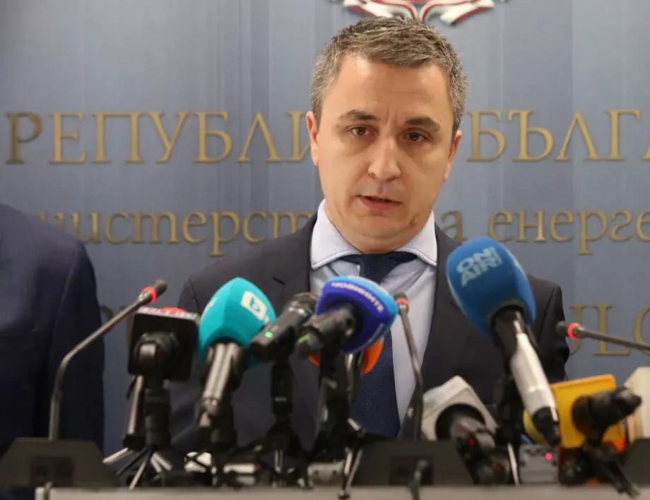 Под претекст "да спасим България" няма да съдим "Газпром" - така мисли ексенергийният министър