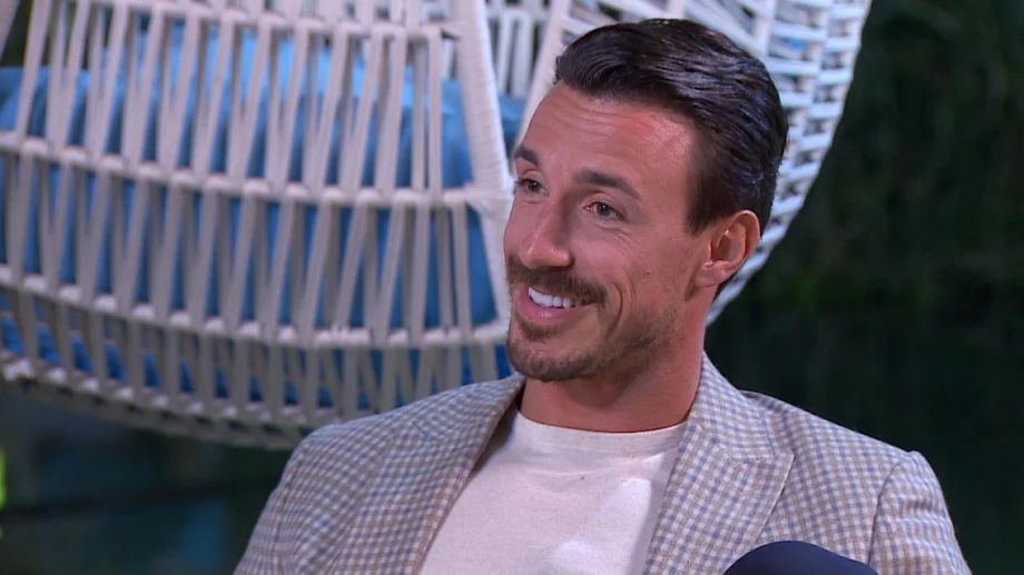 Рапър направи Ергенът на пух и прах - ето как му се подигра в нов хит (ВИДЕО)