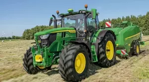 Крадци на трактори и комбайни: Чеченците на Кадиров с нова изцепка