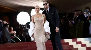 Ето какво е преживяла Ким Кардашиян, за да облече роклята на Мерилин Монро