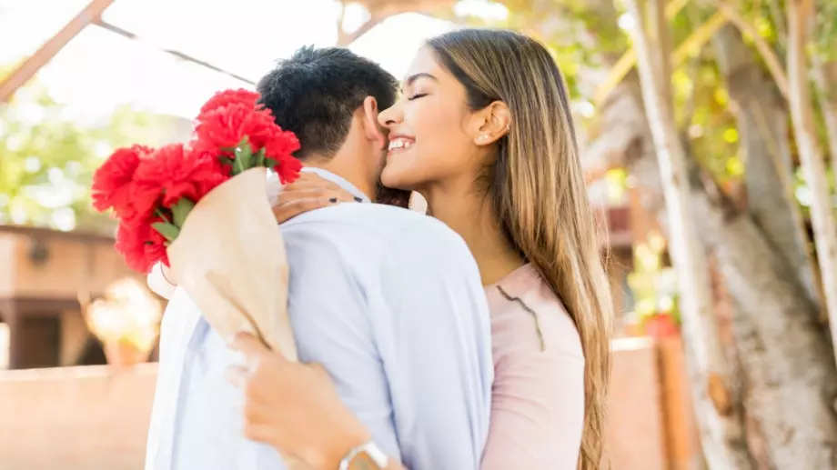 Любовен месечен хороскоп за май 2023