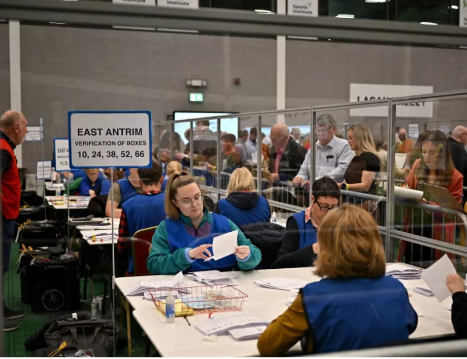 "Шин Фейн" по пътя за историческа победа на изборите в Северна Ирландия