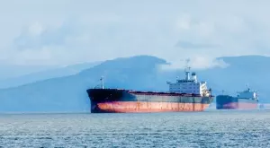 Европа или Русия - кой ще пострада повече от петролното ембарго?