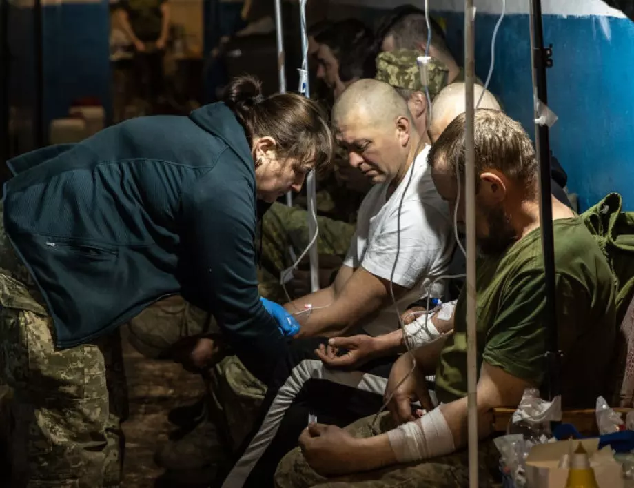 Евакуацията на бойците от "Азовстал": Може да се използва вариантът от Босна