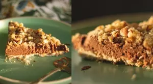 Шоколадов чийзкейк с лешници без печене