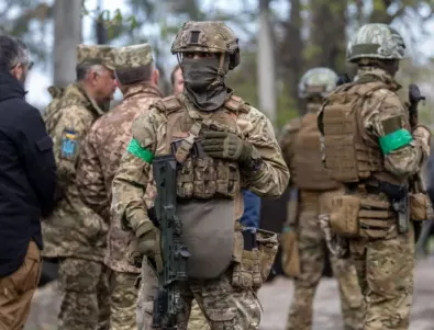 Желанието на доброволци от Чехия да се бият за Украйна става по-слабо