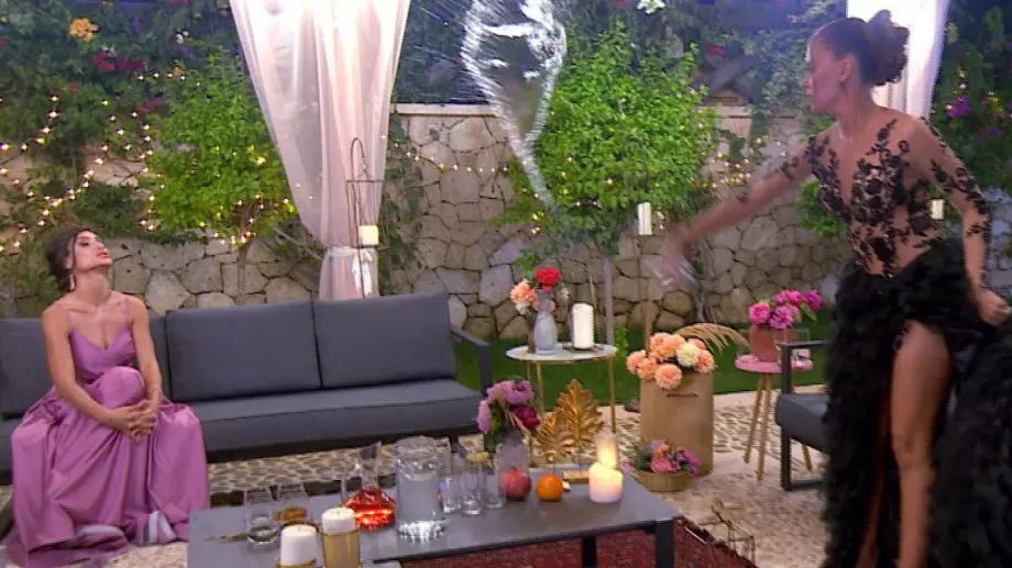 Невиждан скандал между Александра и Виктория в "Ергенът"