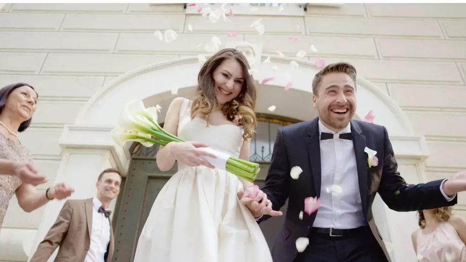 Няколко оригинални идеи за сватбени подаръци