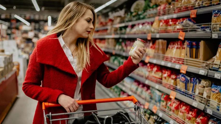 Председателят на КЗК се оплака, че комисията не може да хване търговските вериги в картел