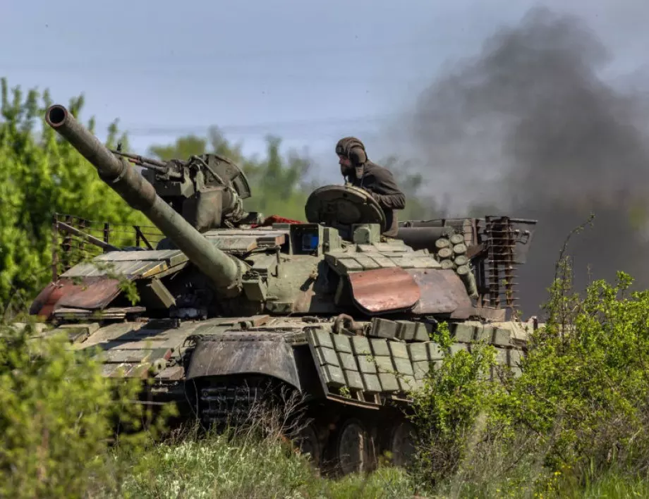 Защо Русия пуска траурна музика на украинските войници? Ето какво става в Донбас