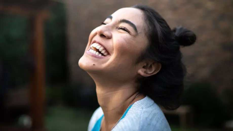 Вечерен виц: Журналист интервюира монах