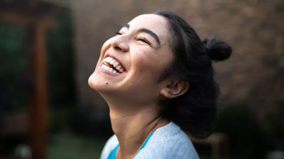 Виц за добро утро: Бабо Маро, с какво се занимаваш?