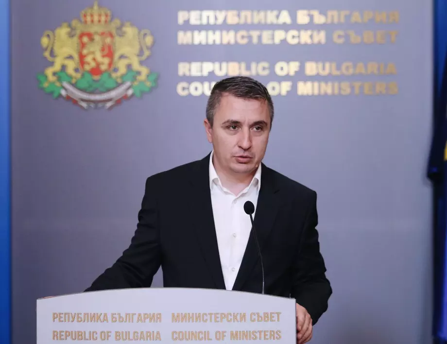 Министър Николов: Енергийната ни система има ресурса да се справи сама и да няма шоково поскъпване