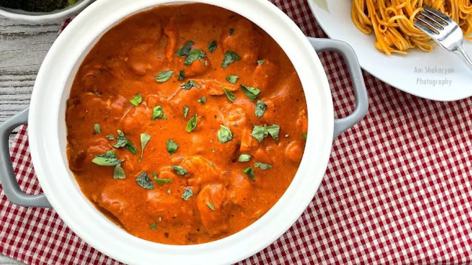 Класическа рецепта за пиле паприкаш