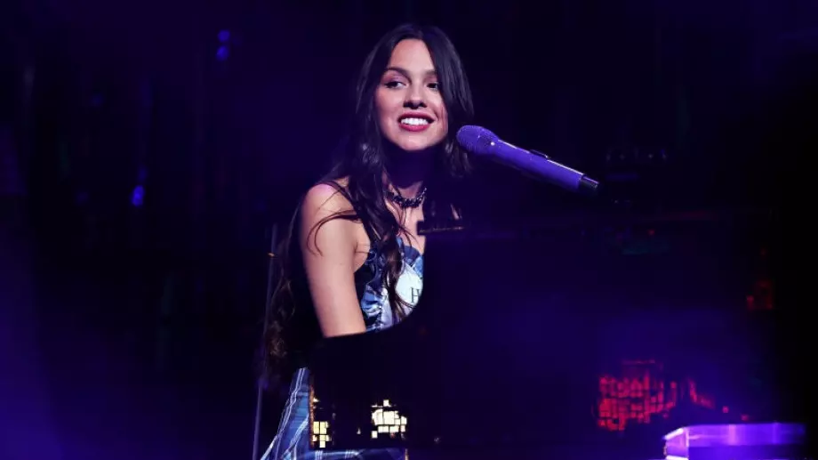 Големите отличници на наградите на сп. "Билборд" за 2022