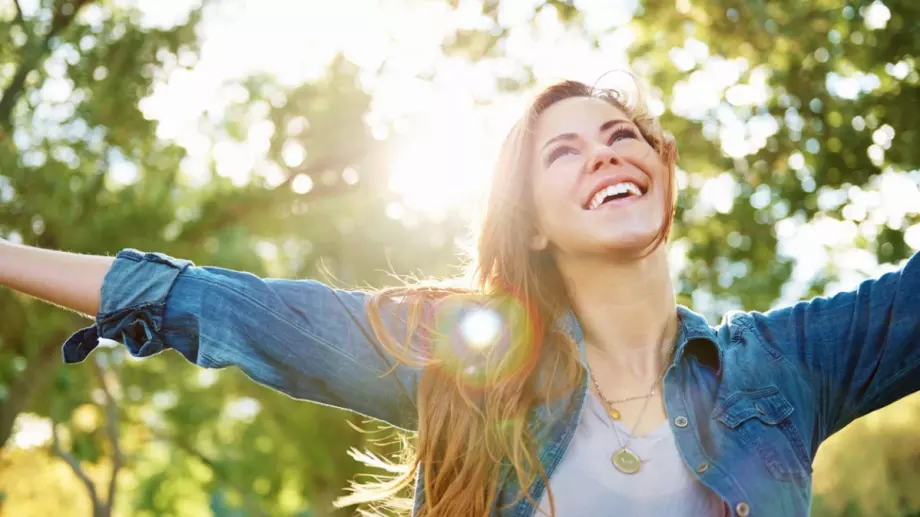 Виц за добро утро: Хлапе в сладкарница