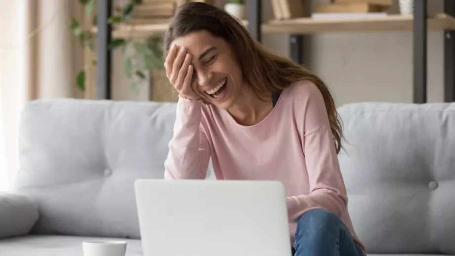 Виц за добро утро: Дядо Васил продава дини