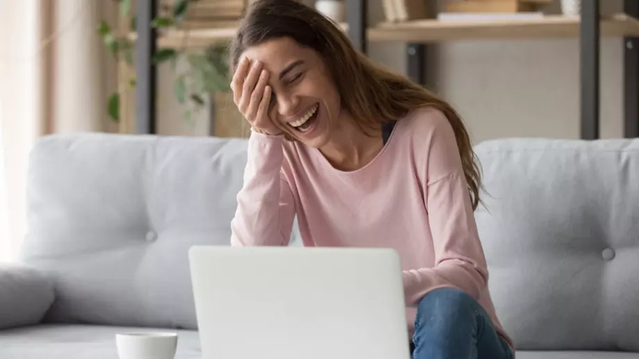 Виц за добър вечер: Възрастен мъж в лекарския кабинет