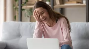 Женски виц за 21 декември 2023: Майка трябвало да ходи на работа