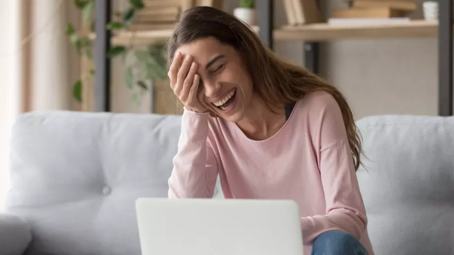 Женски виц за 21 декември 2023: Майка трябвало да ходи на работа