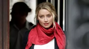  Амбър Хърд призна, че е лъгала под клетва 