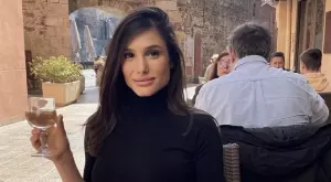 Виктор и Александра на кафе точно преди финала на "Ергенът" (СНИМКА)