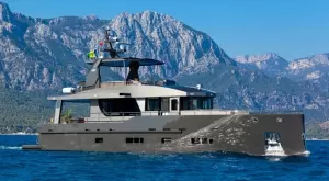 Американската Bering Yachts отваря 300 работни места в корабостроителницата в Бургас