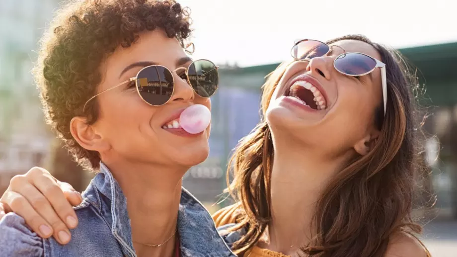 Следобеден виц: Седят три баби