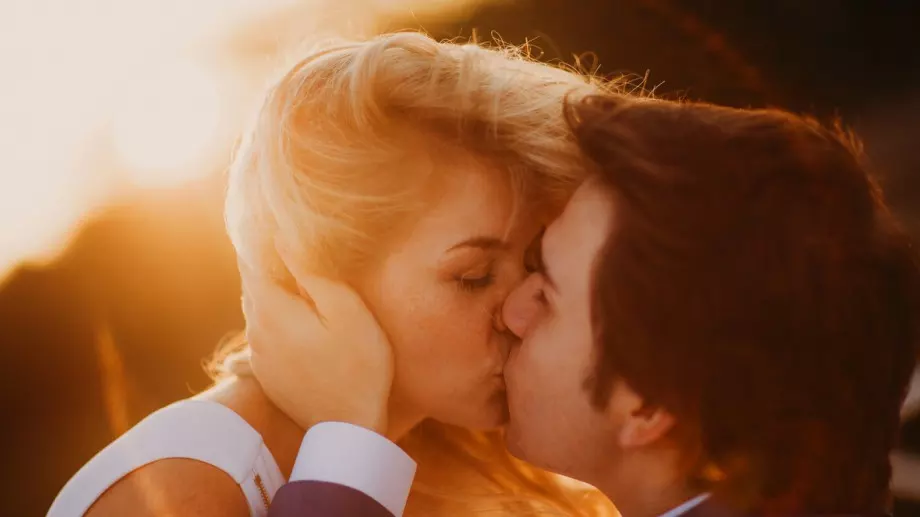 Тя е от този тип жени, които не трябва да губиш!   