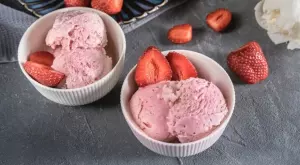 Домашен ягодов сладолед   