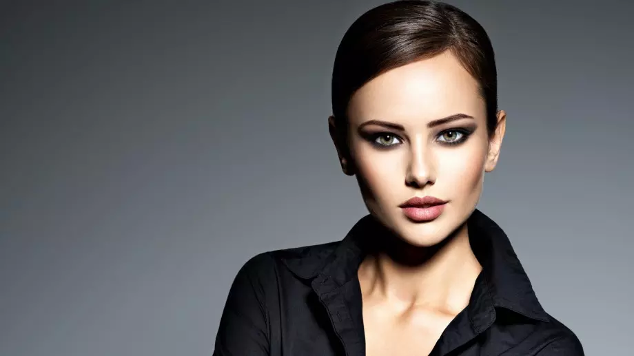 Бюти тенденциите на 2022: Рок грим