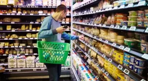 Близо 9% ръст в търговията на дребно с храни, напитки и тютюневи изделия през юли