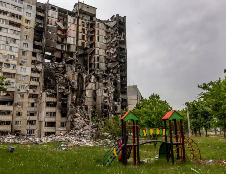Три месеца война в Украйна: Започва ли решаващата фаза на конфликта?