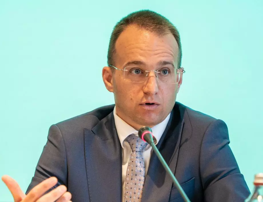 Председателят на партия МИР Симеон Славчев обяви, че е получавал заплахи