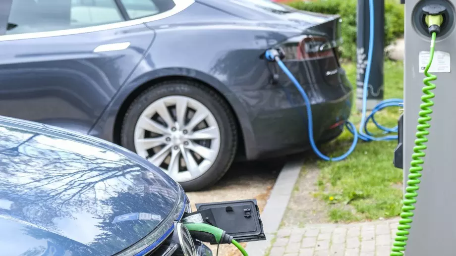 Ръст в продажбите на нови автомобили в България и в Европа