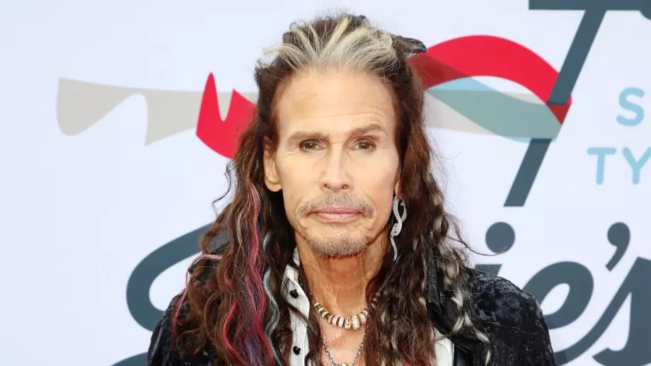Стивън Тайлър от Aerosmith  влезе в клиника