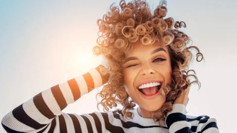 Виц за добро утро: Баща и син се разхождат