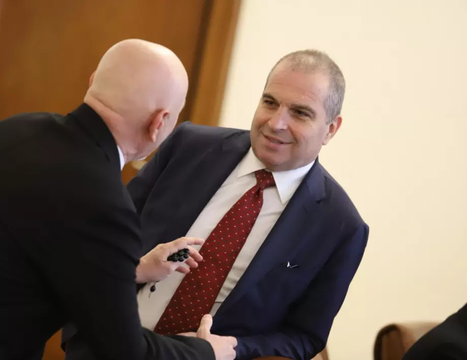 Гроздан Караджов подаде оставка от поста регионален министър