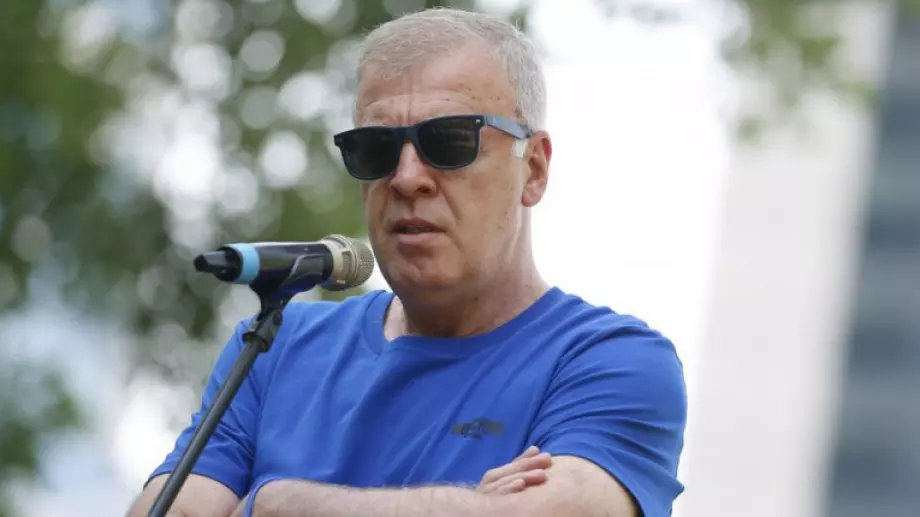 Наско Сираков: Емоциите отшумяват, сега е време за сериозна работа