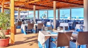 На прага на летния сезон: Обявиха 3000 свободни работни места в туризма на трудовите борси