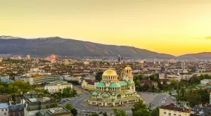 Колко пари са необходими на семейство за нормален живот в София?