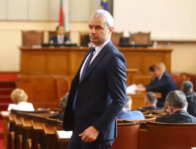 На прощаване: Костадинов се разделя с Гунчева с думи на Гоце Делчев и говори за нова коалиция в парламента 