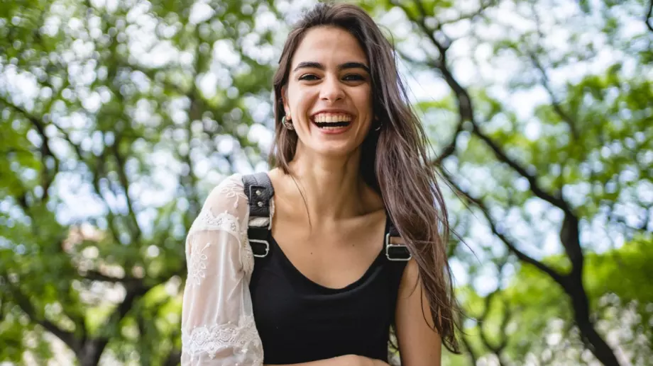 Виц за добър вечер: Жена се прибира по-рано от работа