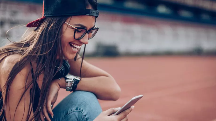 Виц за добър вечер: Собственик на магазин наема нов продавач