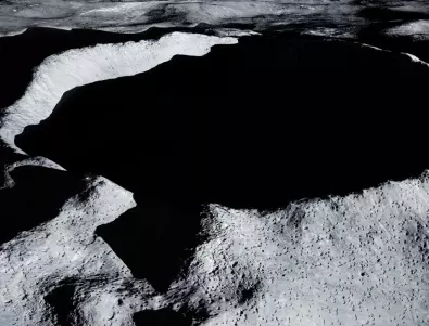 Китай ще праща апарат до кратер на вечния мрак на Луната
