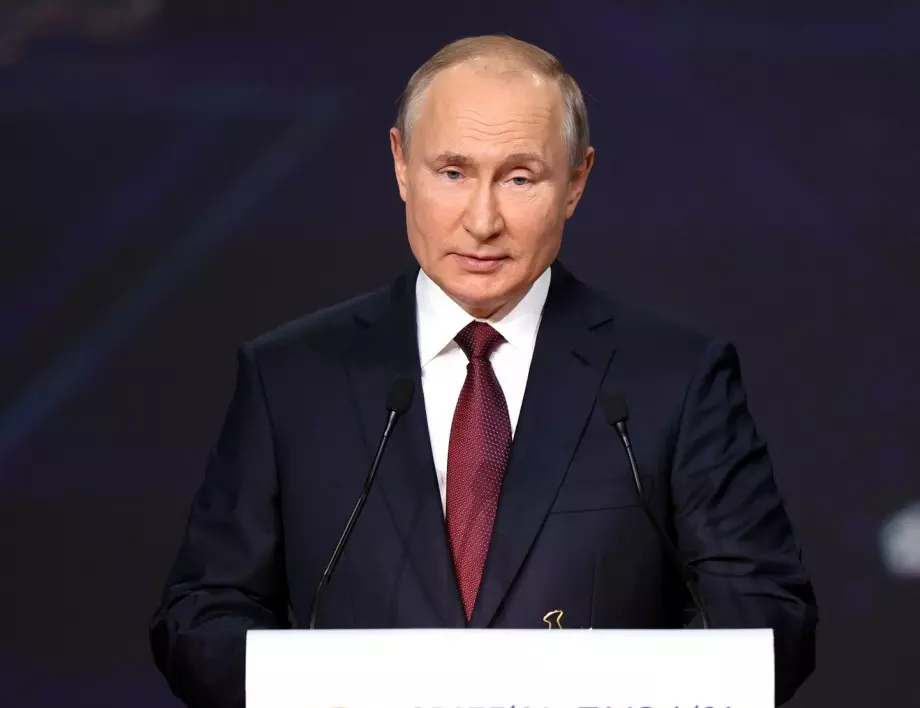 Путин: Временно външният дълг на Русия ще се плаща само в рубли